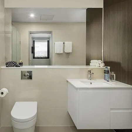 Quest Dandenong Central Exterior photo